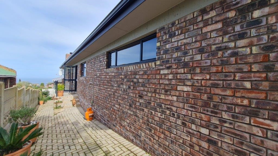 3 Bedroom Property for Sale in Dana Bay Western Cape